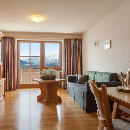 מלון Hartungs Hoteldorf