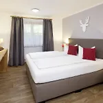 Hotel Hartungs Hoteldorf 3*