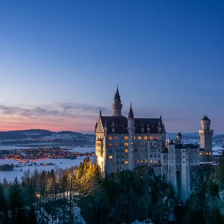 Hartungs Hoteldorf فندق