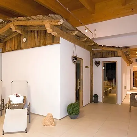 Hartungs Hoteldorf Hotel
