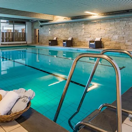 Отель Hartungs Hoteldorf 3*