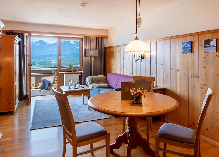 Hartungs Hoteldorf ホテル 3*
