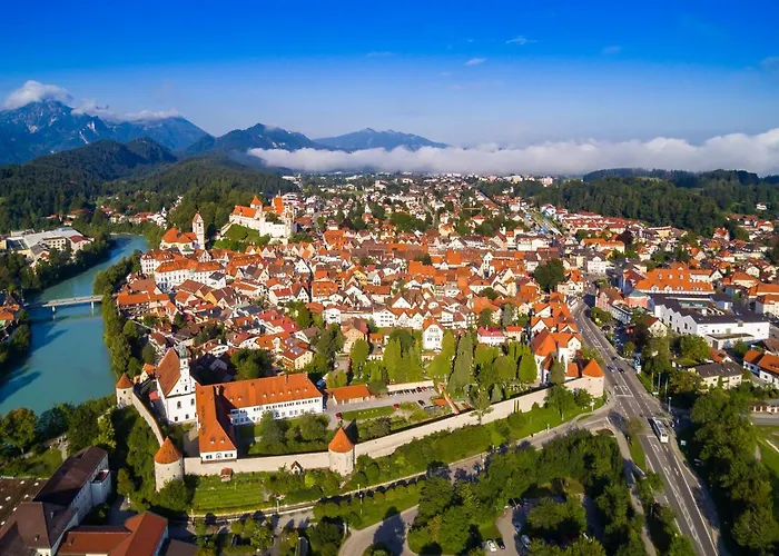 Hartungs Hoteldorf 3* フュッセン