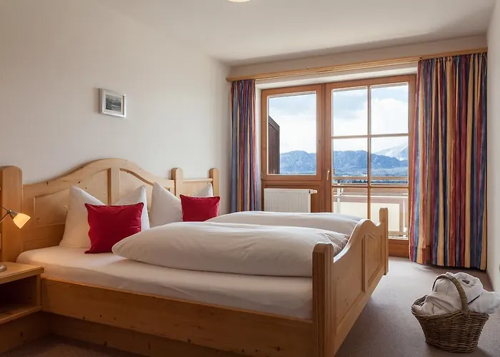 Hartungs Hoteldorf Ξενοδοχείο 3*