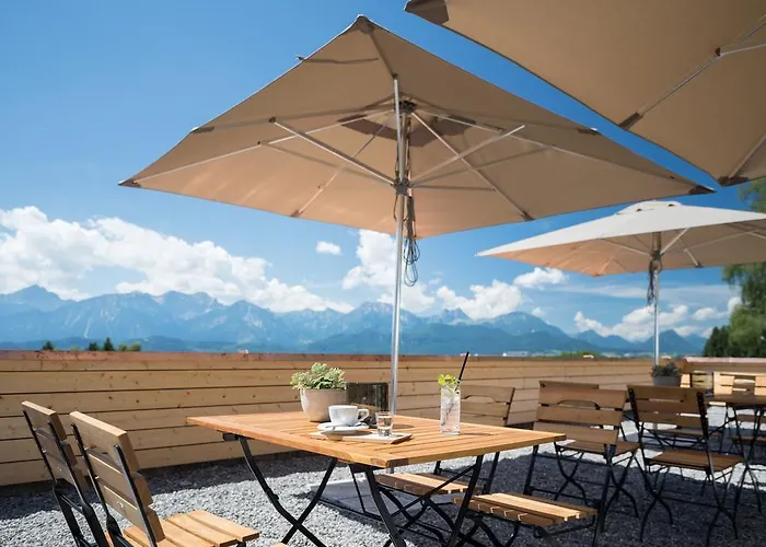 Hartungs Hoteldorf ホテル